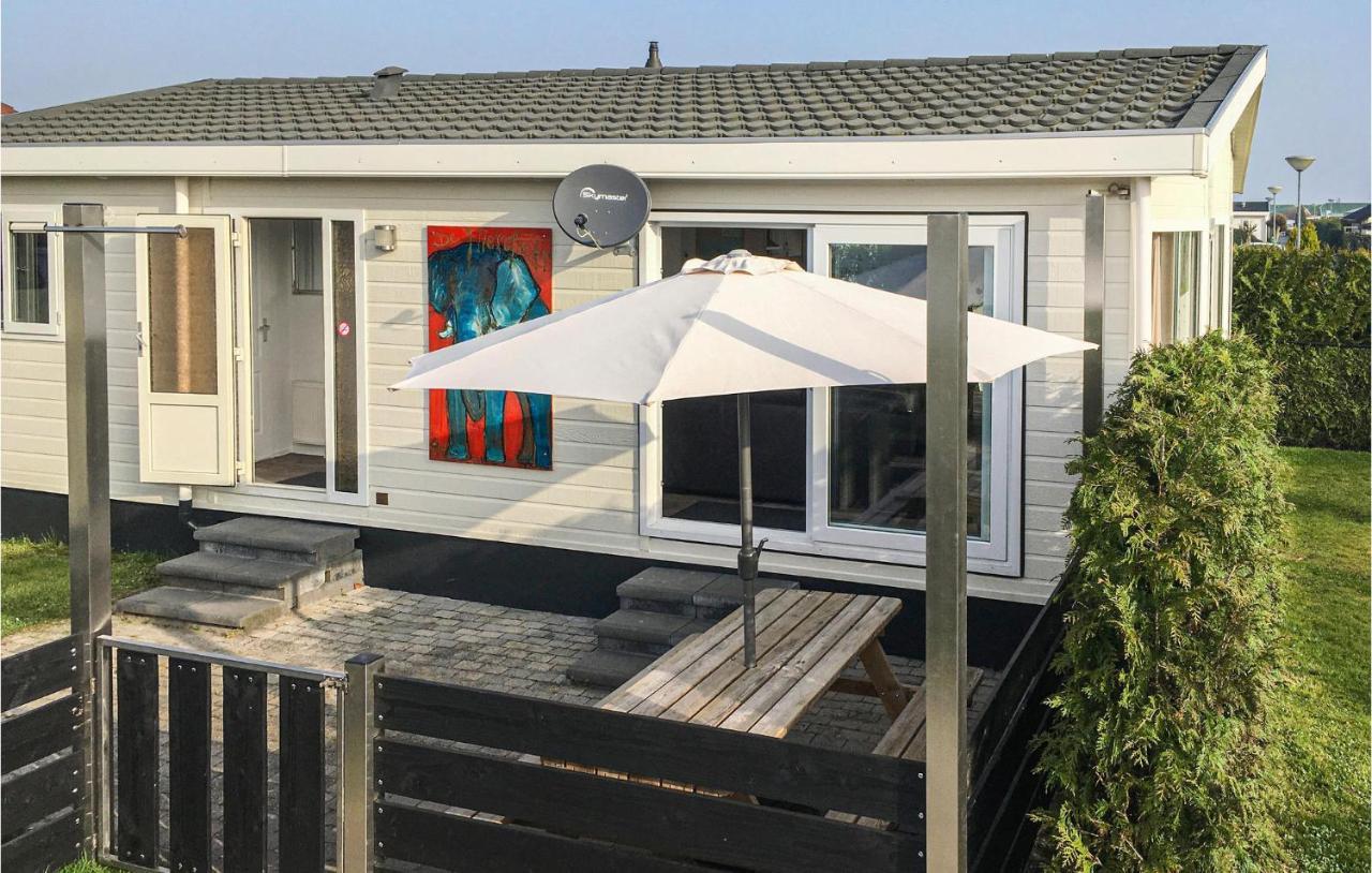 De Flierefluiter Villa Sint Annaland Exterior photo